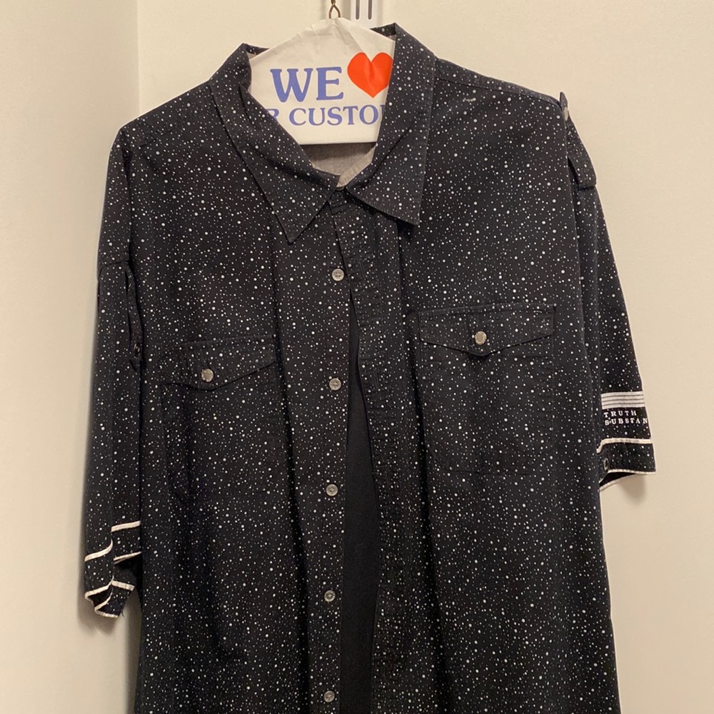 *SALE* Mens button down short sleeve, black with white accents.